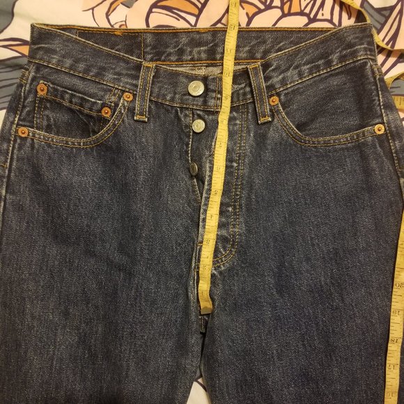 Levi Vintage High Waisted Jeans - Picture 5 of 6